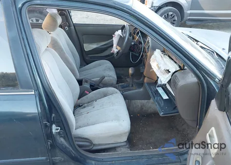 1995 Toyota Camry Le z USA, uszkodzony, nr VIN 4T1SK12EXSU584996